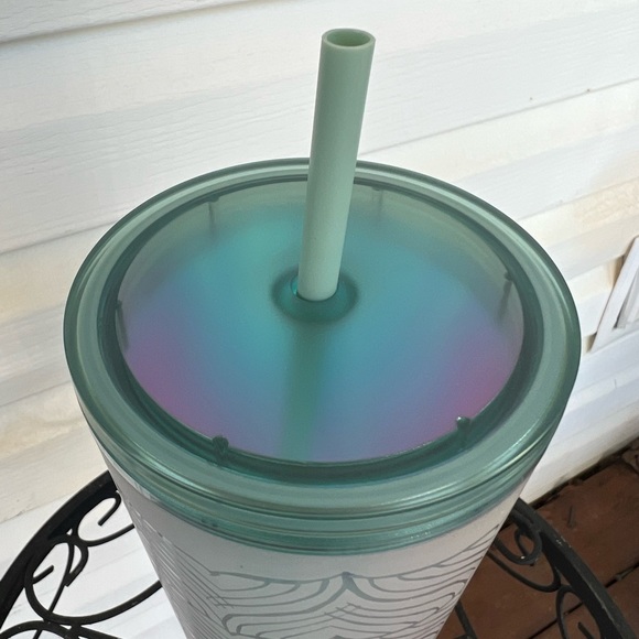 Starbucks Limited Edition Cup - Picture 3 of 3